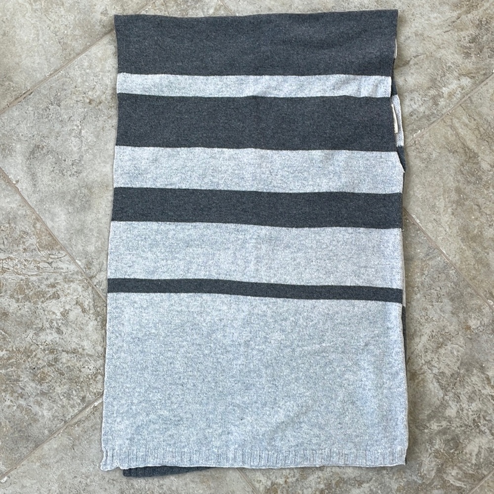 Dakini 100%Cashmere A-Symmetrical Poncho